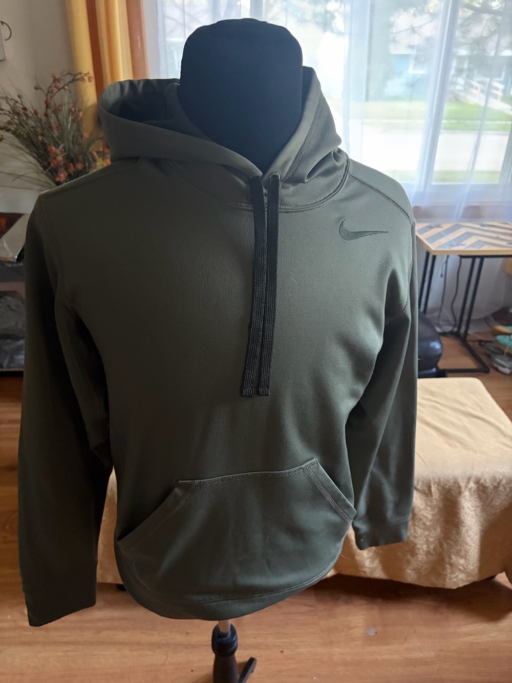 Nike Therma-Fit Olive Green Hoodie with White Swoosh